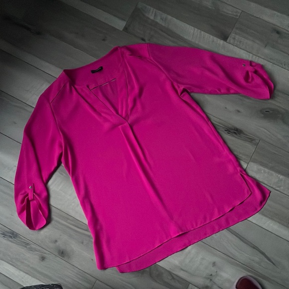 💕dynamite pink blouse - Picture 3 of 9